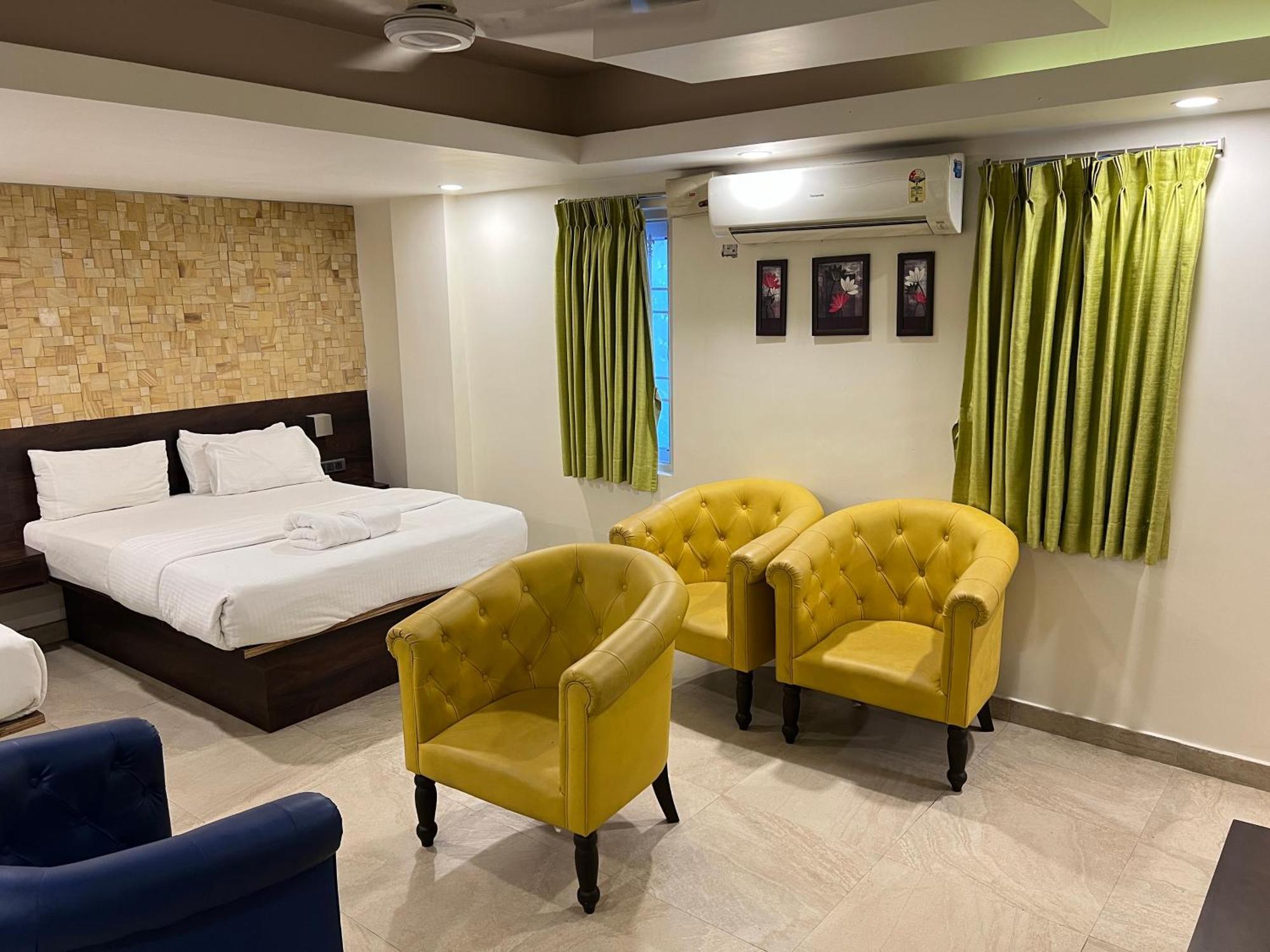 Diviyum Manor Hotel Port Blair Bagian luar foto