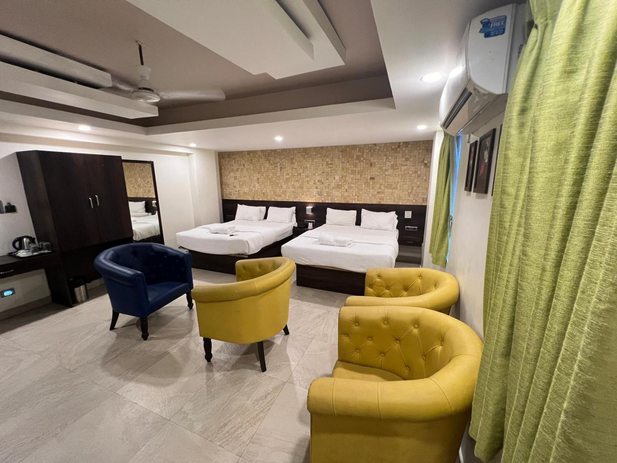 Diviyum Manor Hotel Port Blair Bagian luar foto