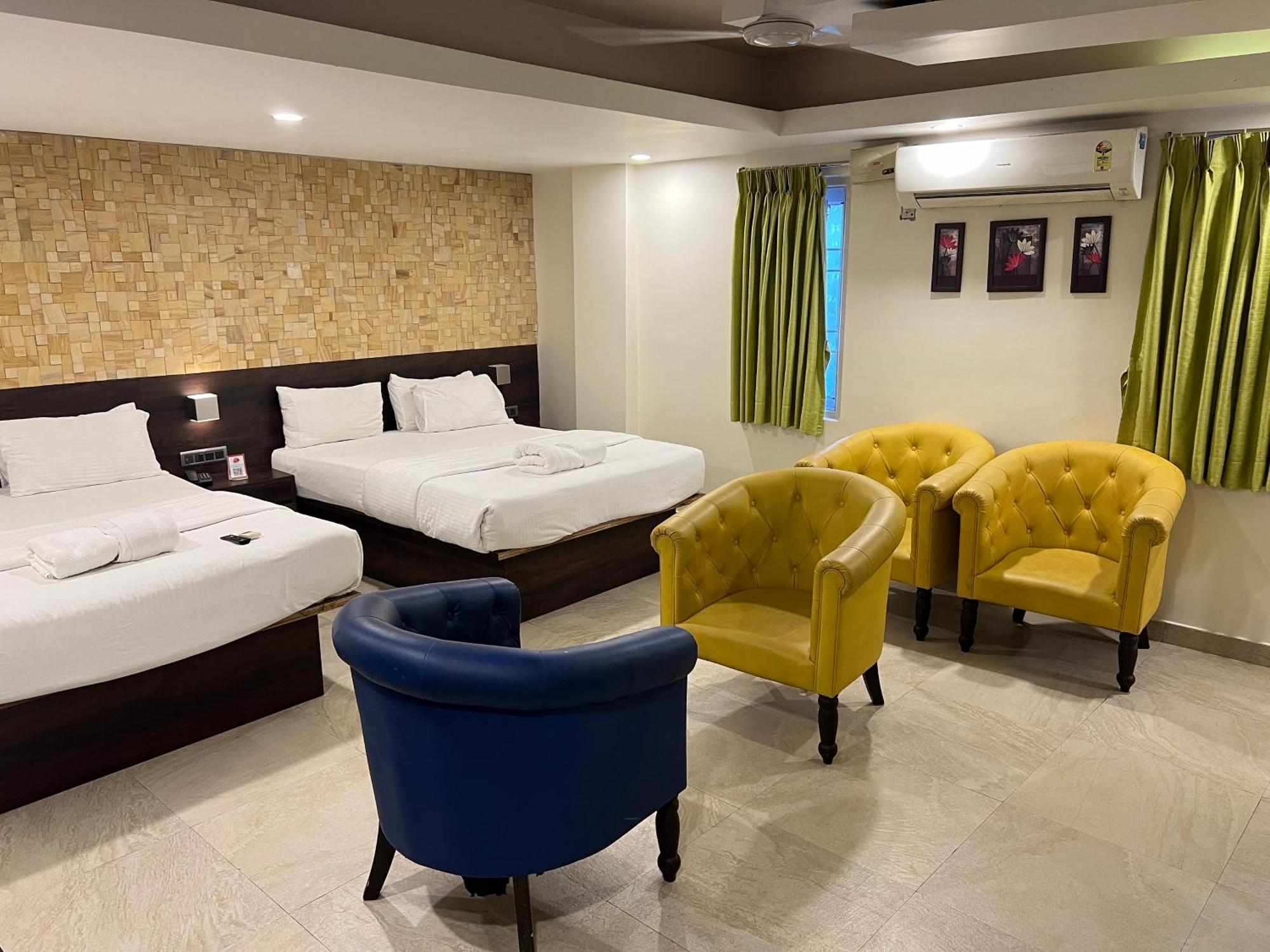 Diviyum Manor Hotel Port Blair Bagian luar foto